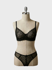 Mystic lace bra set