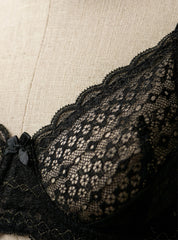 Mystic lace bra set
